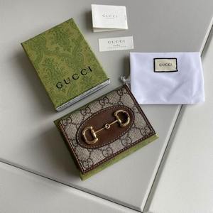 Gucci Wallets 163